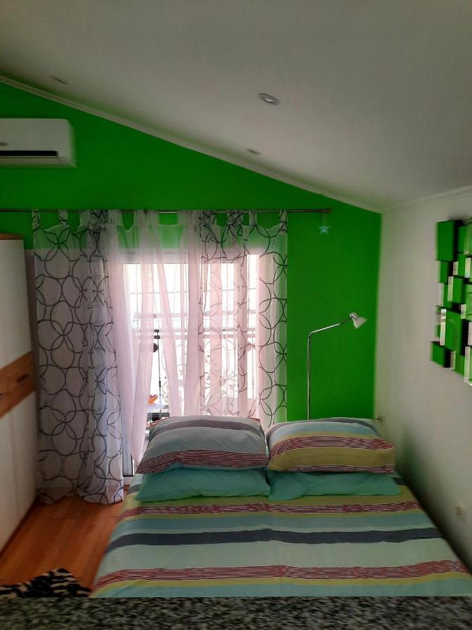 Apartment Lavanda Mali Losinj Exterior photo